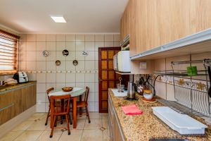 Image 32 - 833755