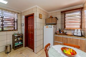Image 34 - 833755