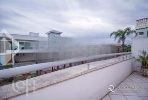 Image 31 - 833782