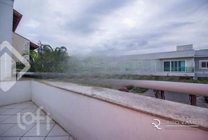Image 32 - 833782