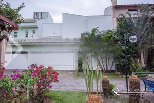 Image 28 - 833782