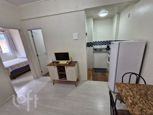 Image 2 - 833923