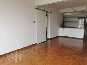 Image 7 - 833931
