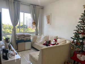 Image 1 - 833941
