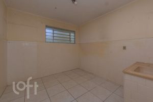 Image 10 - 833962