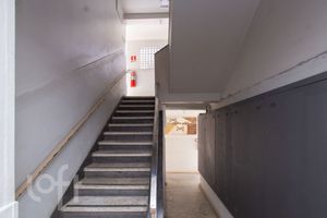 Image 16 - 833962