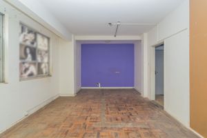 Image 4 - 834146
