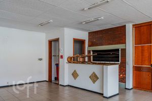 Image 26 - 834157