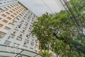 Image 35 - 834157