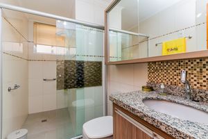 Image 7 - 834158