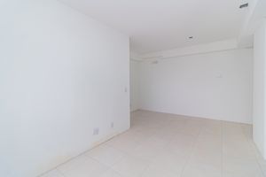 Image 3 - 834191
