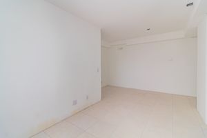 Image 3 - 834196