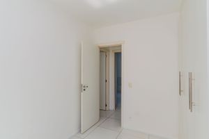 Image 18 - 834235