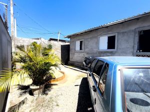 Image 3 - 834262
