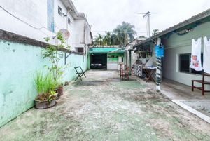 Image 32 - 834274