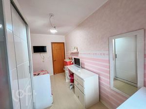 Image 14 - 834311