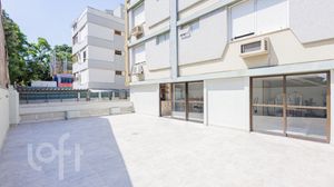 Image 30 - 834356
