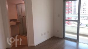 Image 9 - 834379