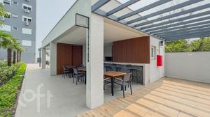 Image 19 - 834384