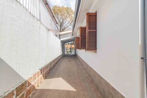 Image 40 - 834391