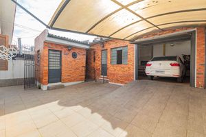 Image 35 - 834391