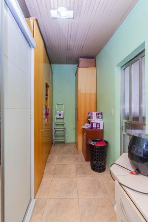 Image 34 - 834391
