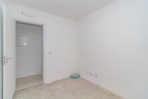 Image 3 - 834396