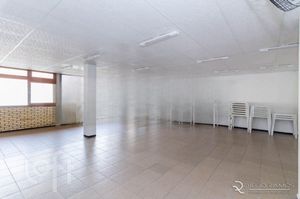 Image 20 - 834451