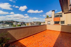 Image 2 - 834496