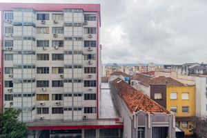 Image 10 - 834524