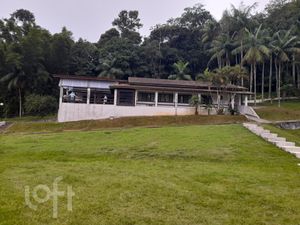 Image 6 - 834538
