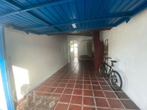 Image 22 - 834541