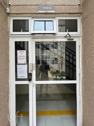 Image 11 - 834637