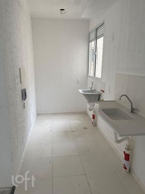 Image 9 - 834637
