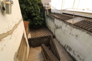 Image 15 - 834646