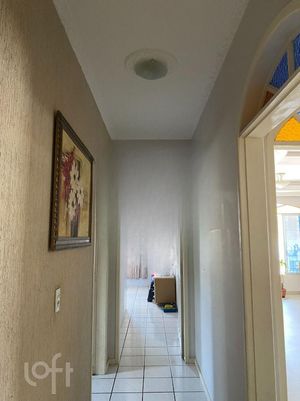Image 19 - 834666
