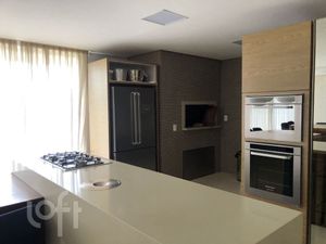 Image 35 - 834746