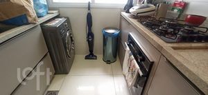 Image 4 - 834750