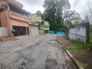 Image 6 - 834806