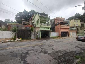 Image 2 - 834806