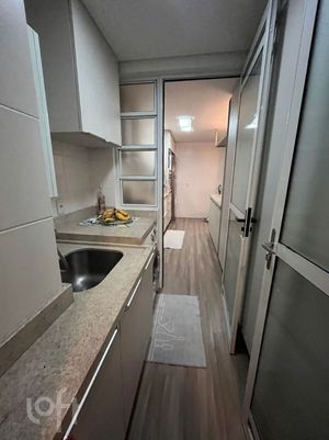 Image 5 - 834852