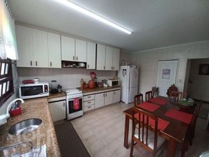 Image 2 - 834868