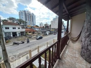 Image 18 - 834868