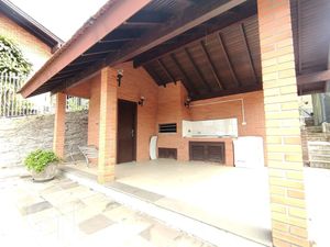 Image 30 - 834885