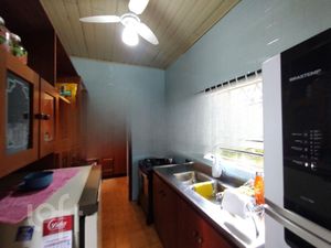 Image 15 - 834885
