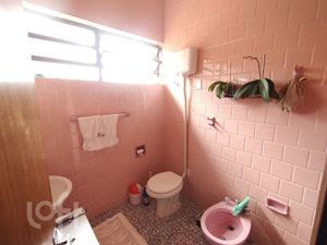 Image 8 - 834885