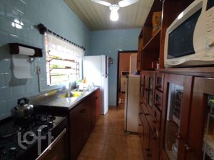Image 16 - 834885