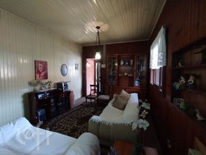 Image 6 - 834885
