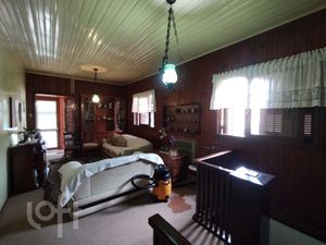 Image 5 - 834885