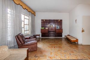Image 3 - 834996